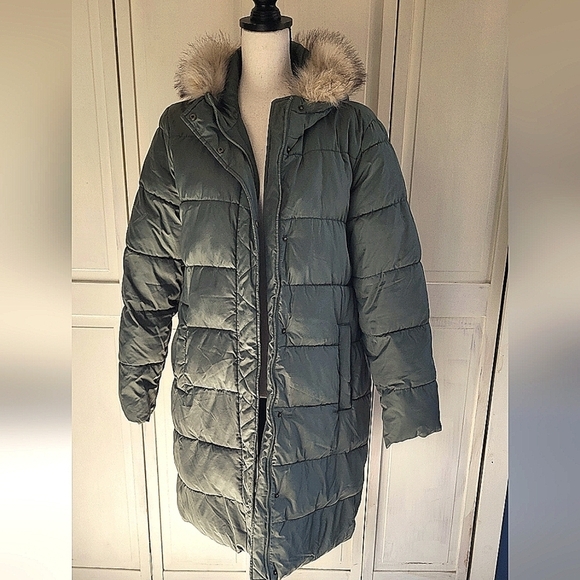 Gap Long Midi Length Olive Green Puffer Jacket - Picture 5 of 13